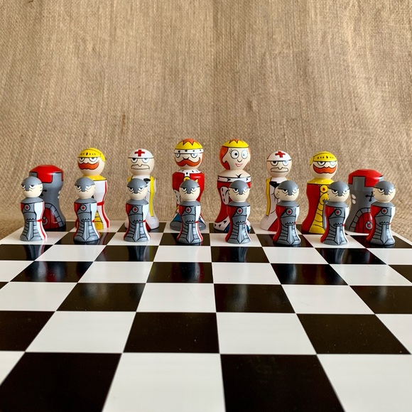 HOUSE OF MARBLES Children’s Chess Set Hand-Painted Woden Recommended 5+ - Picture 2 of 14